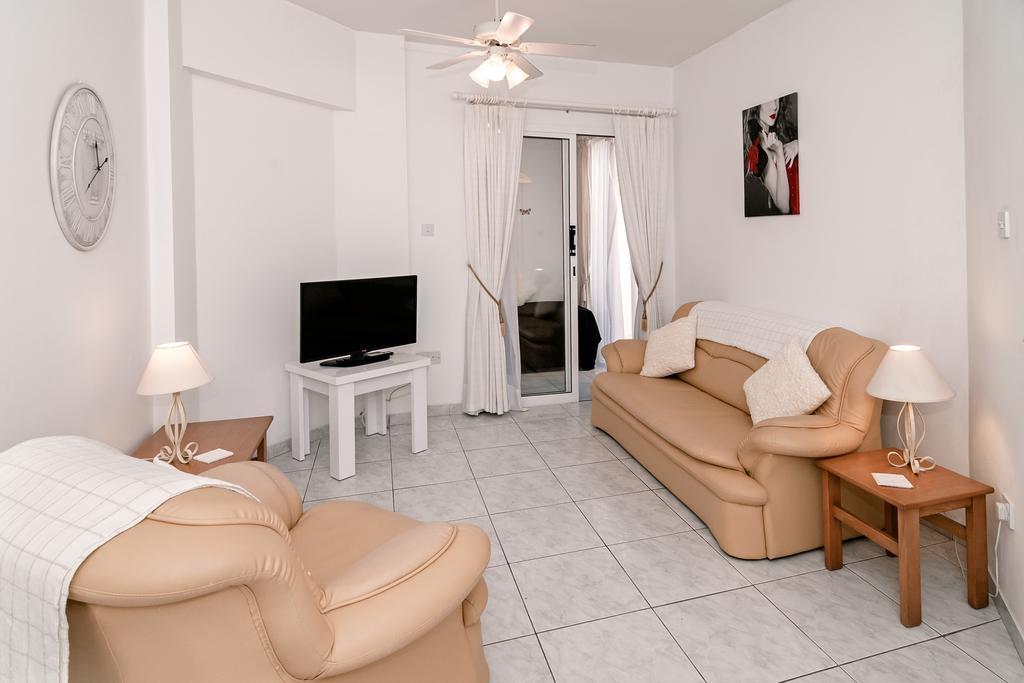 Paphos Sue'S Apartment מראה חיצוני תמונה