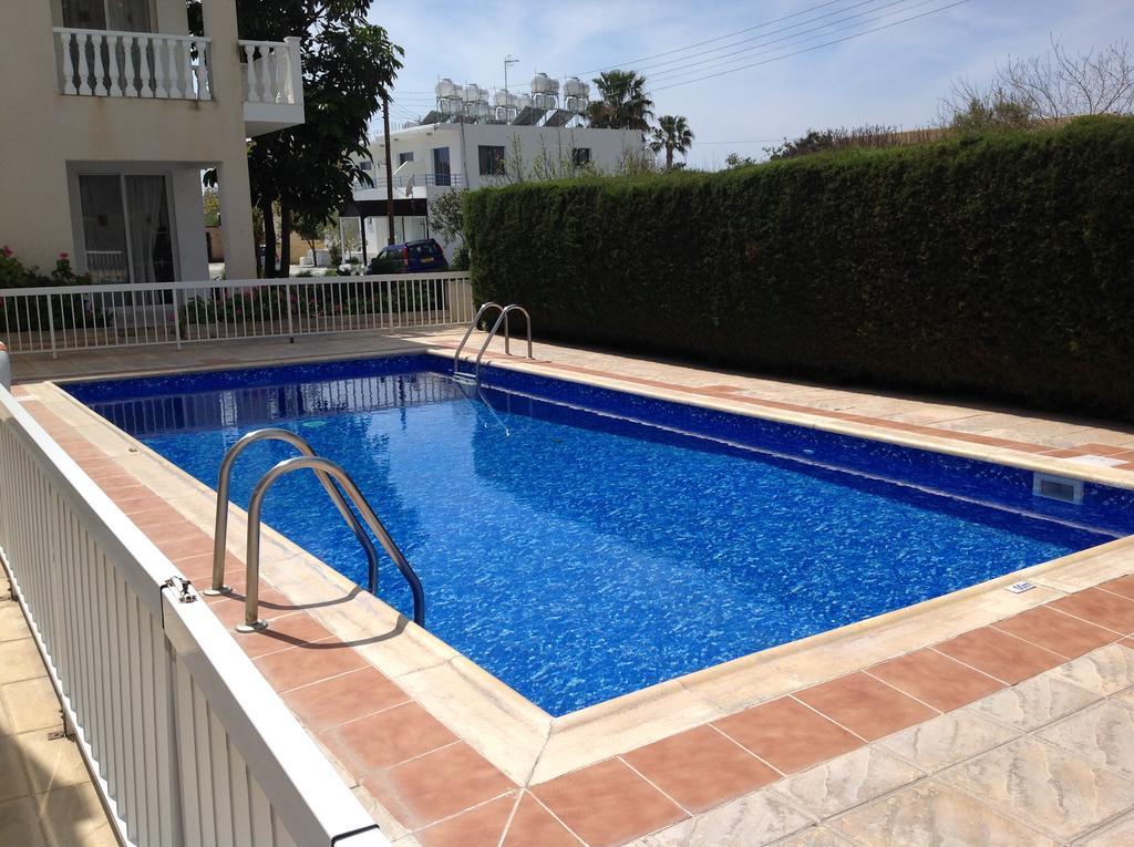 Paphos Sue'S Apartment מראה חיצוני תמונה